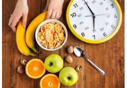 Beneficios de cenar ligero: razones para comer ligero en la cena