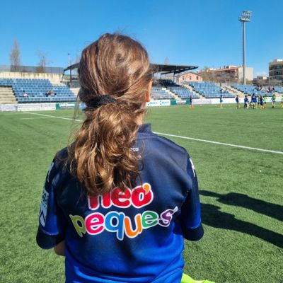 Patrocinio club UESantboiana con Neo Peques